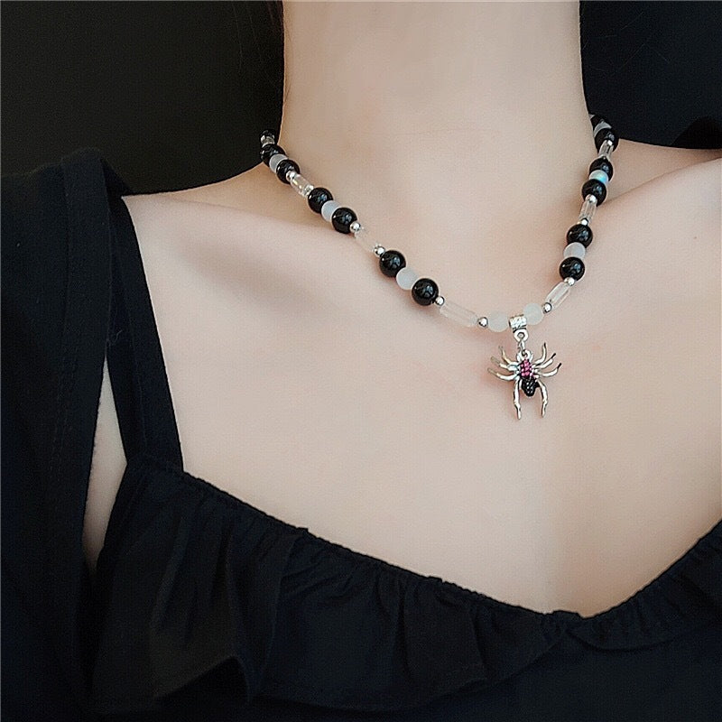 Fashion Dark Spider Pendant Necklace