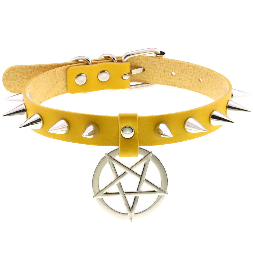 Temperament Spiked Rivet Five-pointed Star Pendant Leather Collar