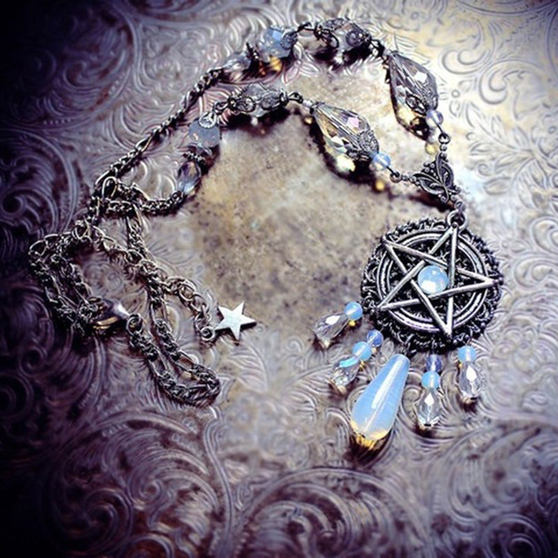 New Gothic Mysterious Pentagram Head Chain